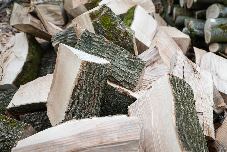 What to do if your kiln-dried oak logs get wet