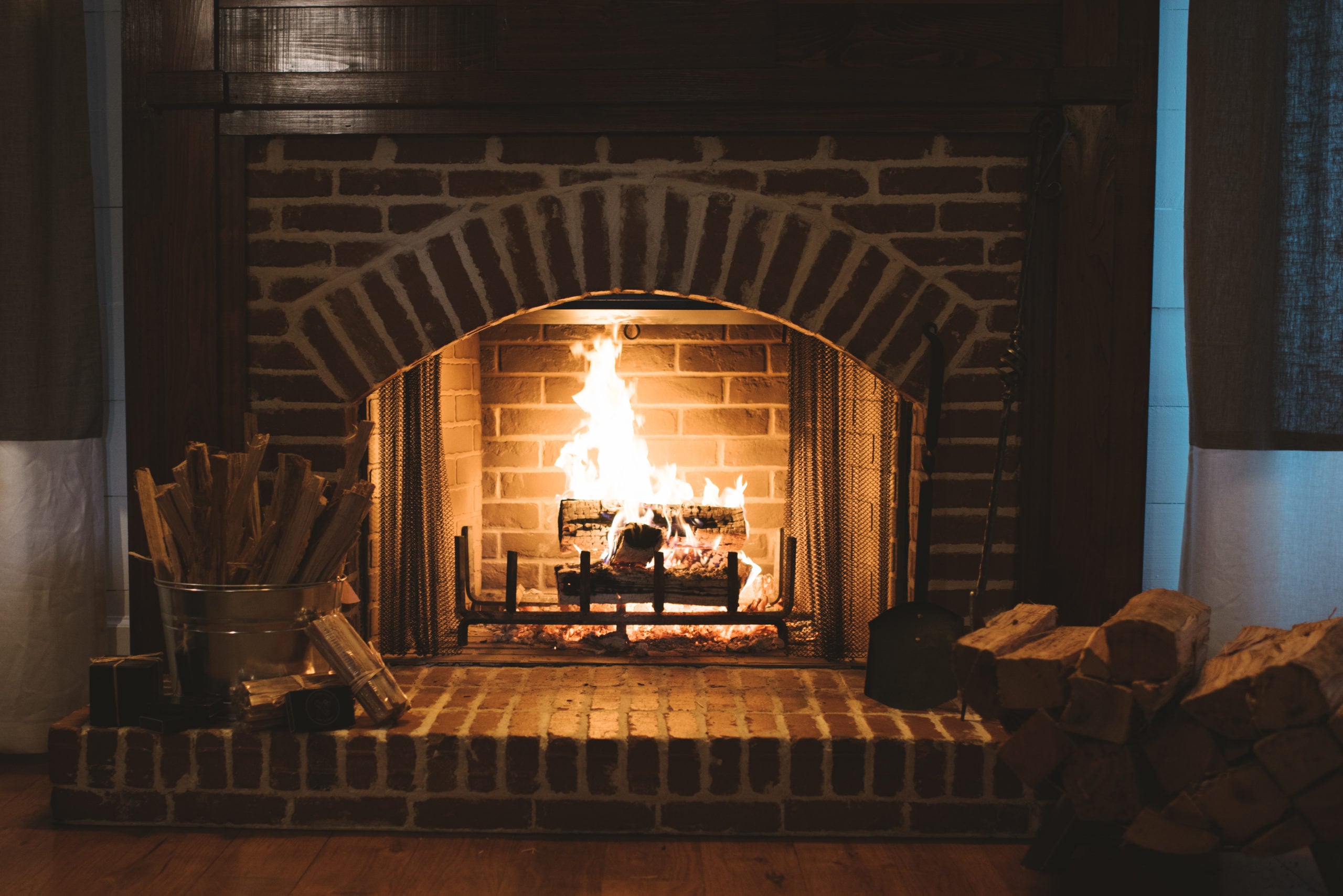 Does kiln dried wood burn hotter?