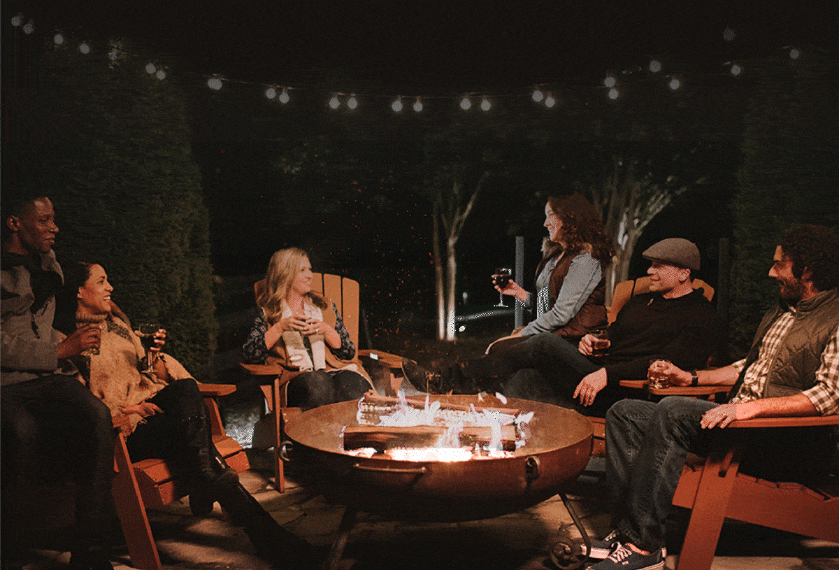 Benefits of a Smokeless Fire Pit with Fan Technology