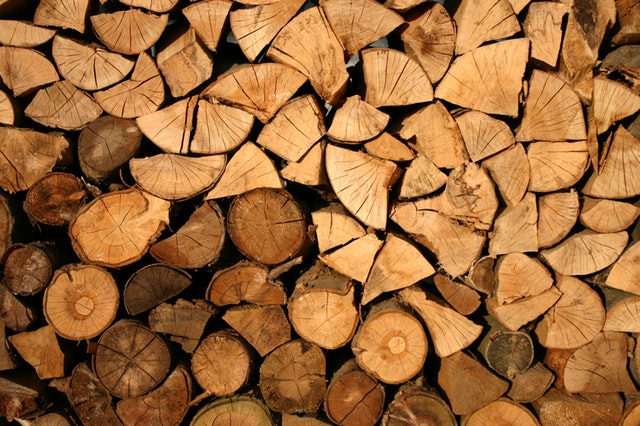 Choose Kiln-Dried Firewood