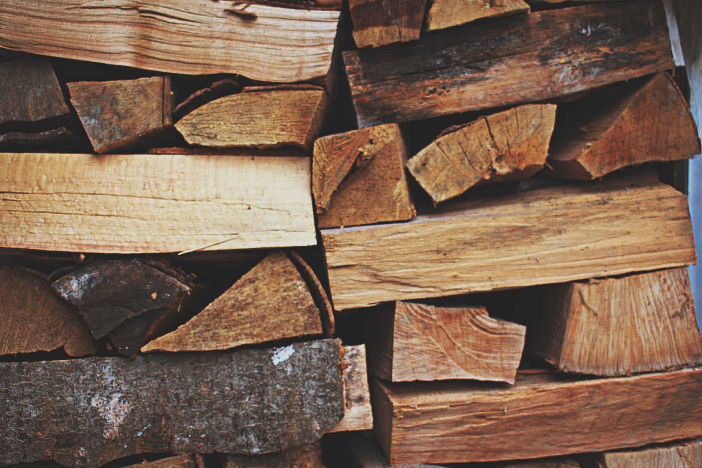 Choose Kiln-Dried Firewood