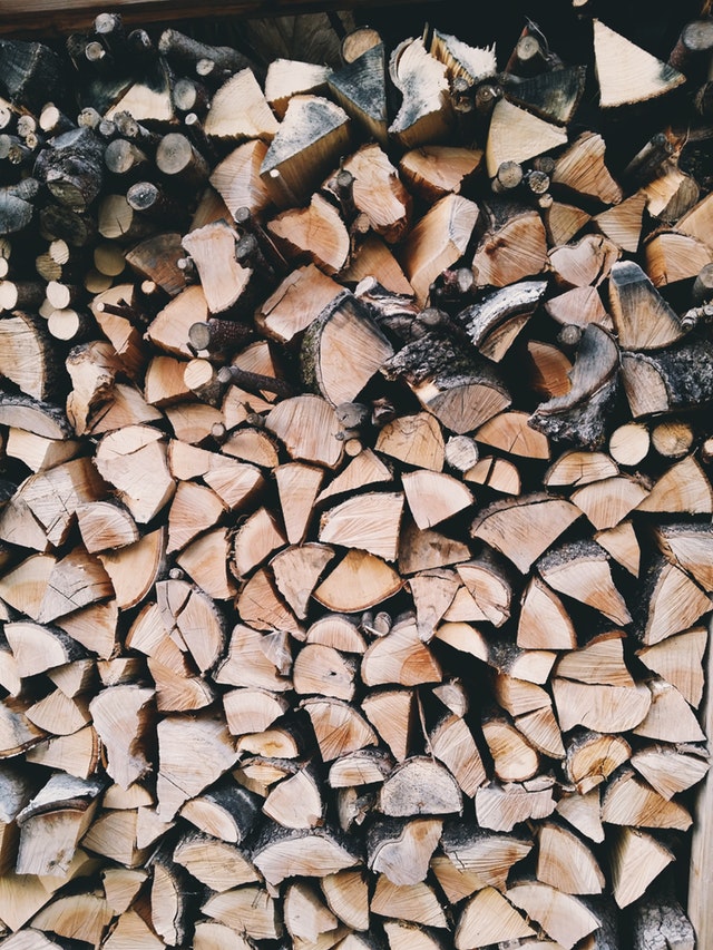 Choose Kiln-Dried Firewood