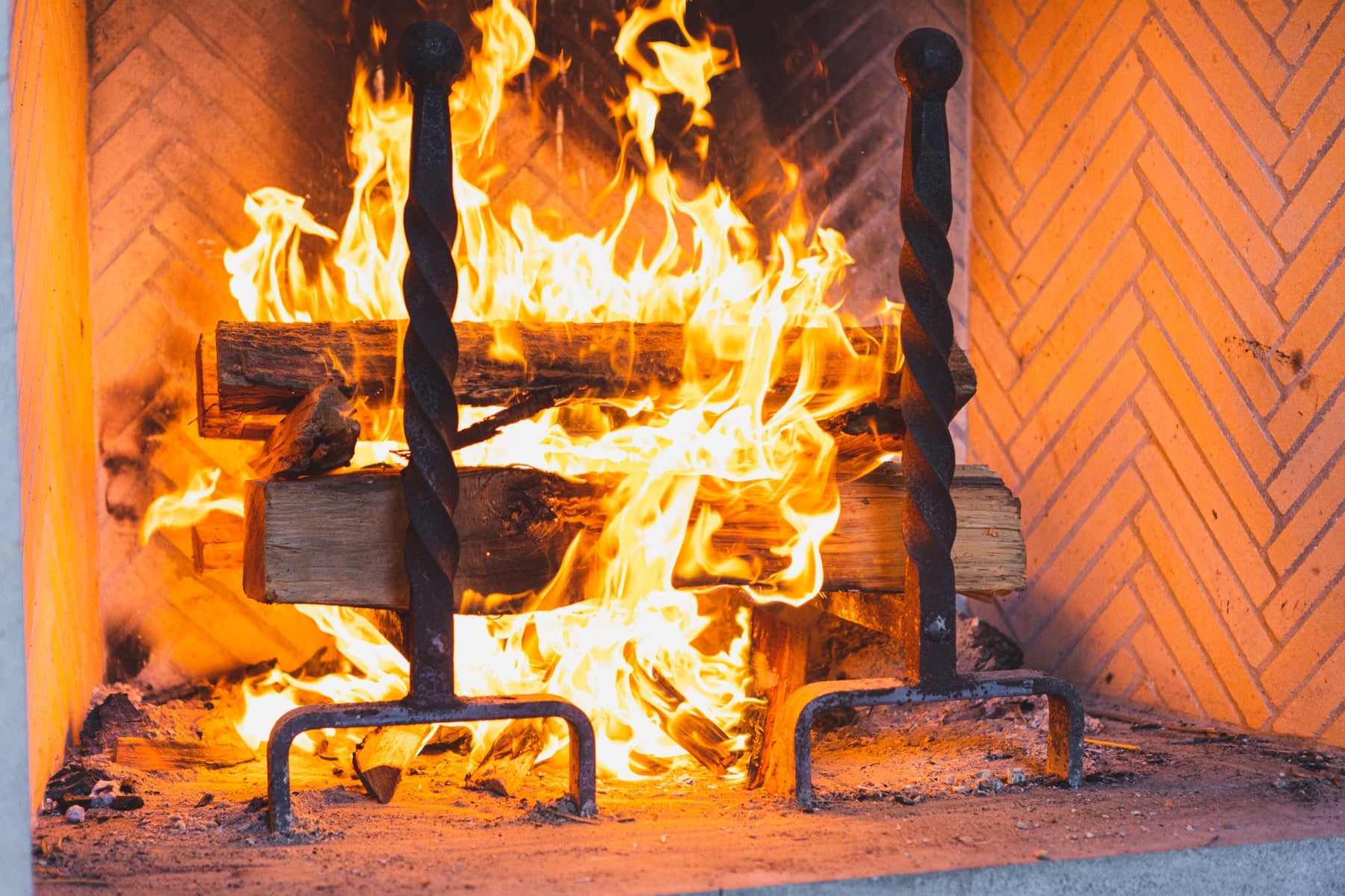 Fire 30 30″ Bulk Firewood Package | Cutting Edge Firewood
